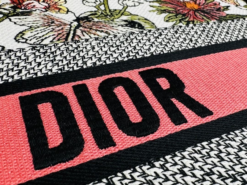 Dior Shopping Bags